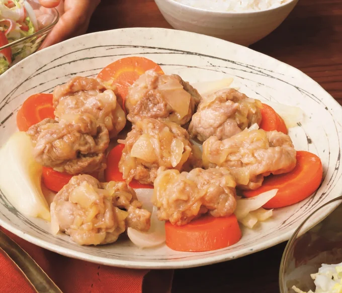 こま切れ肉を使うから混ぜるのがラクで、食べごたえもアップ「たっぷり野菜の蒸しだんご」