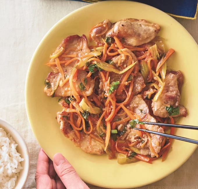 バターで焼いて、まろやかなコクをプラス「野菜たっぷりポークジンジャー」