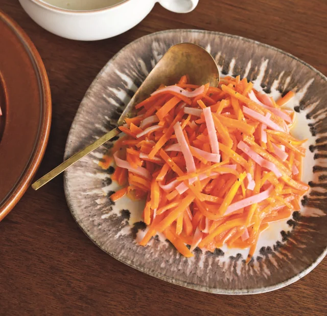 にんじんをたっぷり使った有能サブおかず「レンチンサラダ」＆「カレーマリネ」