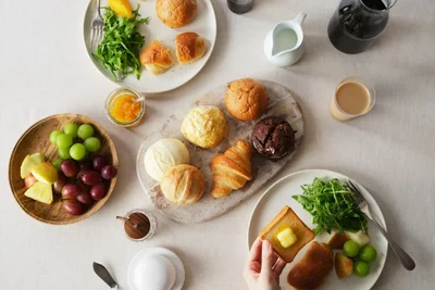 焼きたてパンで始まる、ちょっと特別な朝