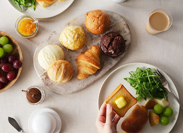 焼きたてのおいしさを急速冷凍したパンで贅沢な朝を