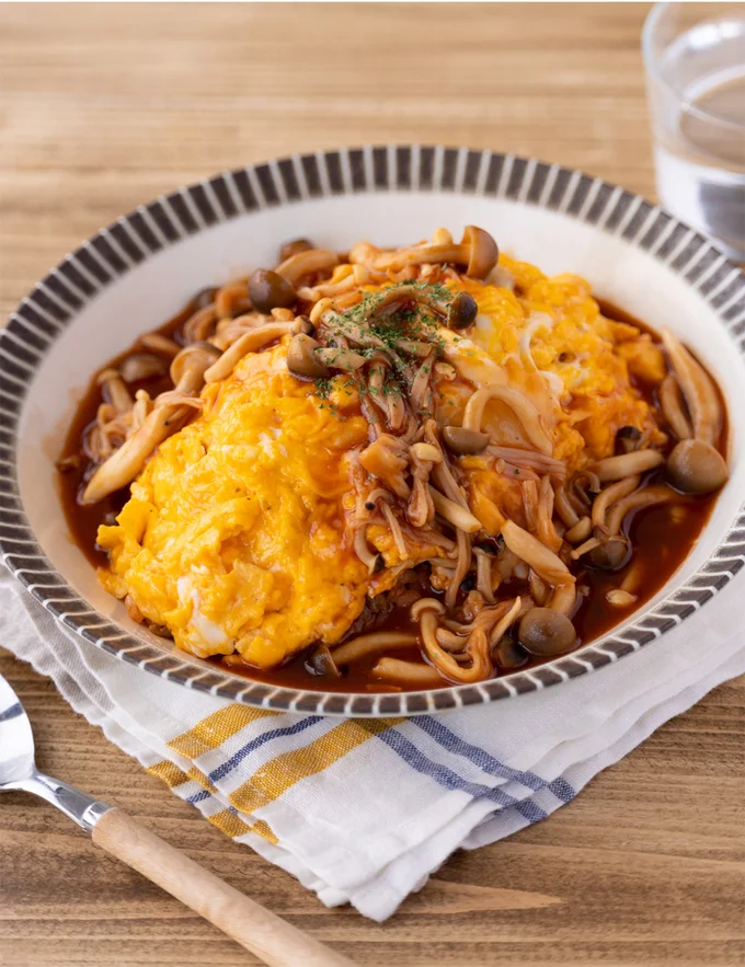 絶品ハヤシソースで、ごちそう感満載