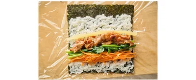 具は手前にすき間なく、きれいにのせる