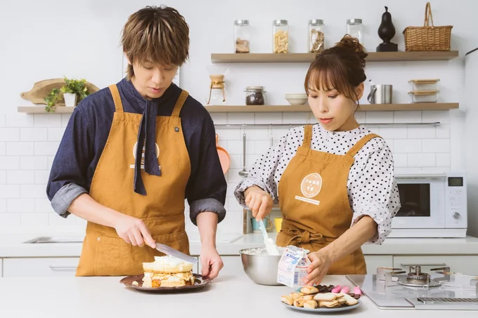 生クリームをナッペ中