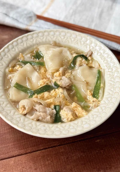 ニラ玉ワンタンスープ