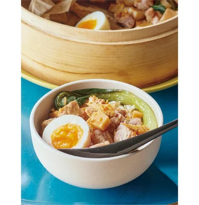 器に盛り、丼スタイルにするのもおすすめ