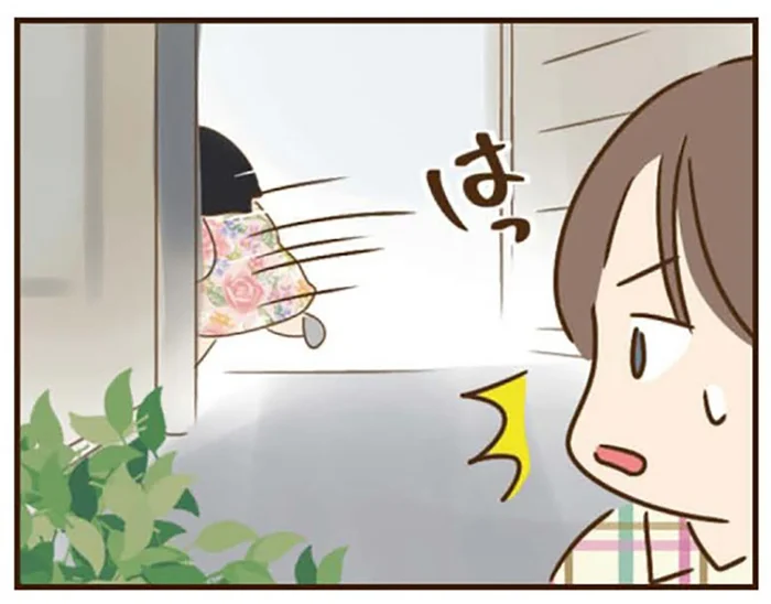 後ろから押された!?息子に手を出す犯人の人影、見覚えがありすぎて困惑