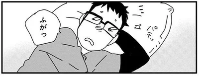 「おいっ！おかしいだろ」スヤスヤ眠る愛犬に思わずツッコミ