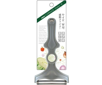 力いらずで千切りキャベツがスイスイ！「NAKED キャベツ ピーラーダブル」