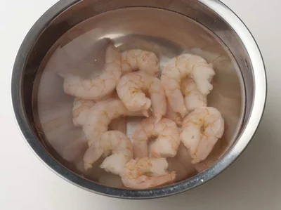 エビを解凍