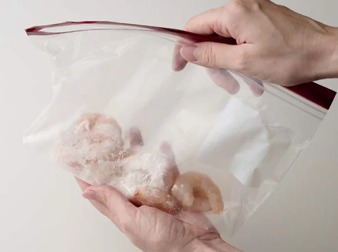 片栗粉をまぶす