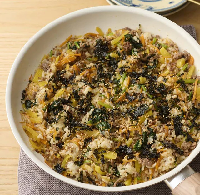 これぞ新定番!?　とにかく混ぜるだけでできる「巻かないキンパ」【仕事帰りごはん】