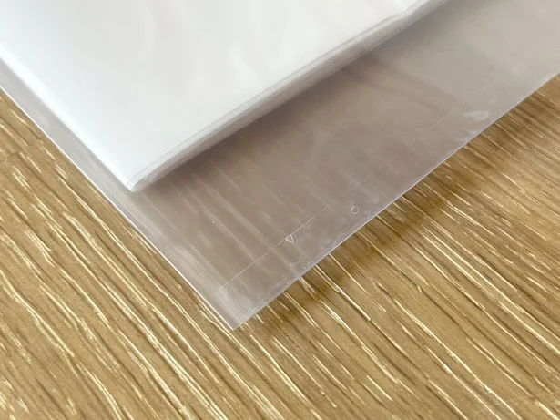 端をテープで止めるのも◎（▶︎次へ）