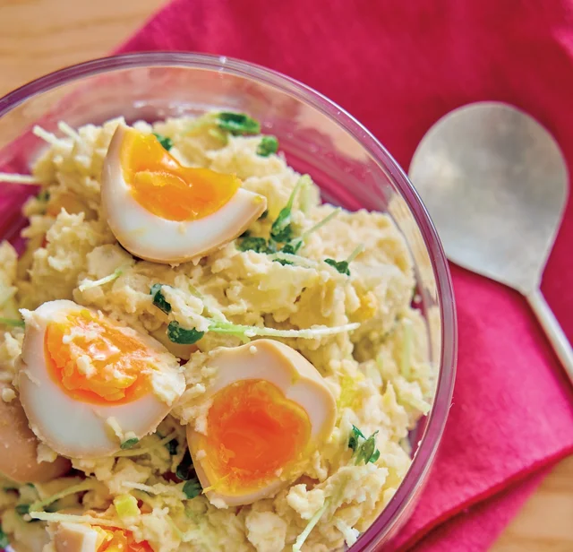 食卓が華やぐ主役級の存在感！「デパ地下風」デリサラダ2品