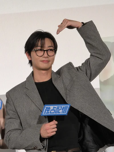 ハートポーズをリクエストされて