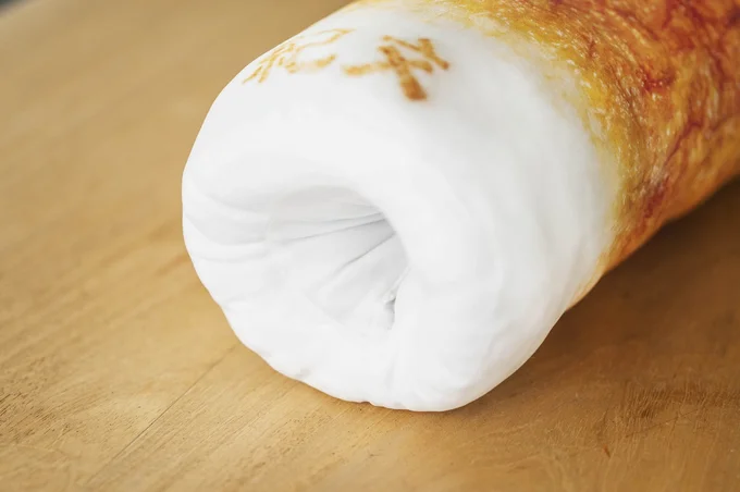 おおきなちくわ…？▶このちくわの正体を見る（⇒次へ）