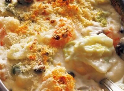 ホワイトソースが白菜にからんでとろ～り