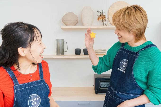 「型抜きしたらすぐできるよ！」と小山さん