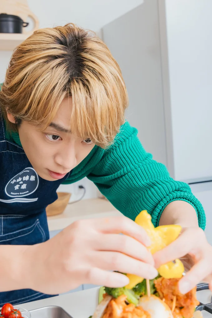 “星”に悪戦苦闘の小山さん