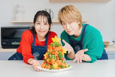 クリスマスを彩る唐揚げツリーが完成！