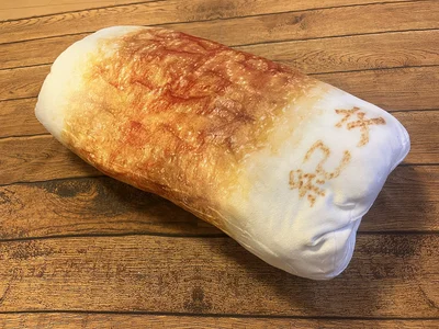 早くもふくらんでちくわらしい姿に。このあと１時間くらいでもっちりふわふわのちくわの姿になりました。