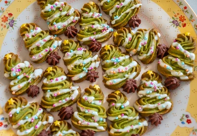 さらにキュート！▶︎クマちゃんのクッキーシュー、9年前の出来ばえは？（⇒次へ）