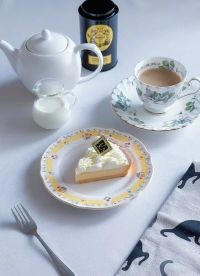 スタイリングもおしゃれ▶︎秋らしいタルトも！（⇒次へ）