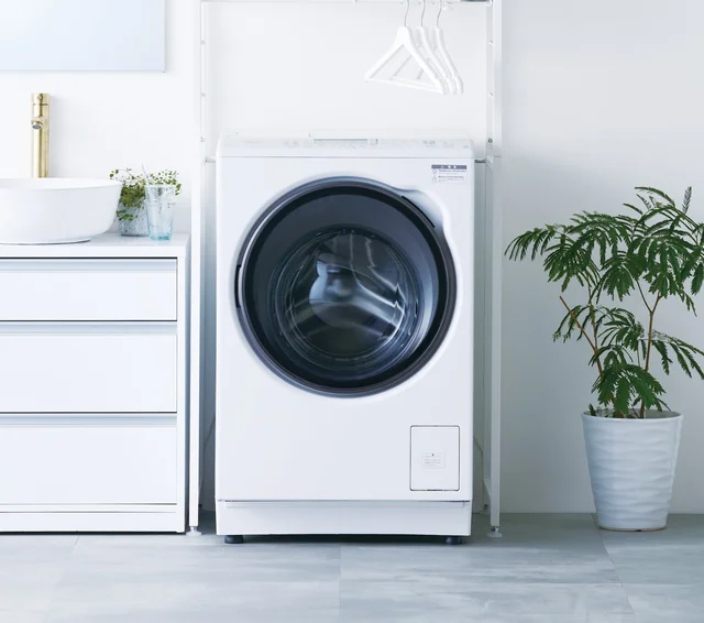 「置けない…」と諦めていた人必見！ドラム式洗濯乾燥機「まっ直ぐドラム」が、容量そのままにスリム化