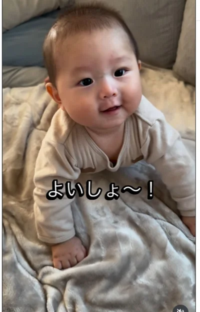 腕立て伏せにハマってます▶旅行時のおもしろ写真も（⇒次へ）