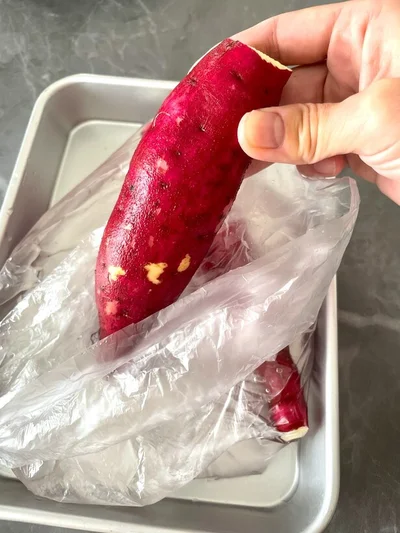 鮮やかな紫色に！（▶︎ここから食べられるところまで！）