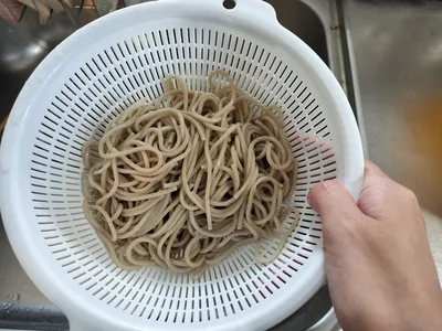 油のぬめりを取るように、しっかりとしめる（▶︎完成！）