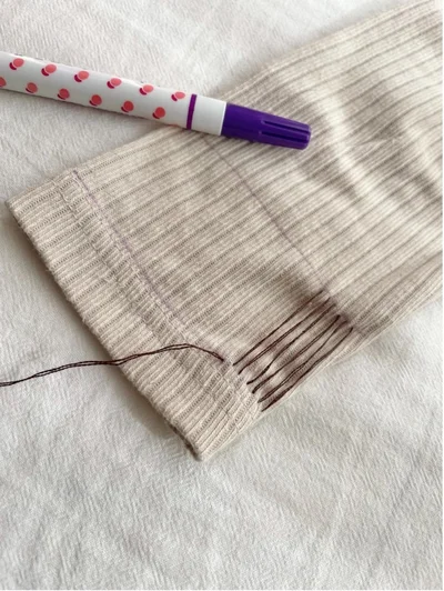 縫う幅を一定にするためにラインを引くのがひとつの手！