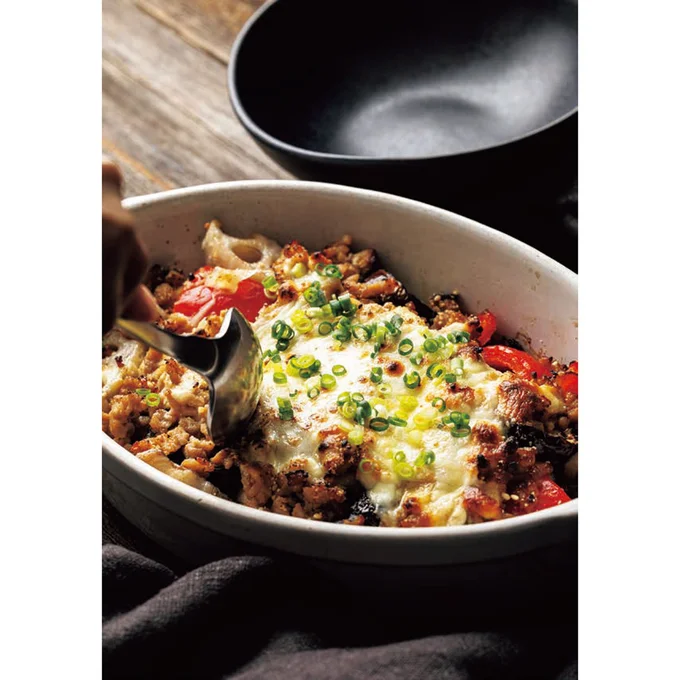 野菜の甘みと香ばしさが広がり、そぼろみそのコクが重なります