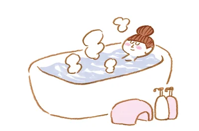 体を温めるなら半身浴より全身浴を。体全体に水圧がかかるので、血流促進につながります