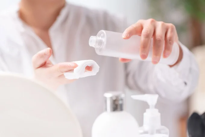 肌に浸透する量には限界があります。「規定量」を守りましょう。