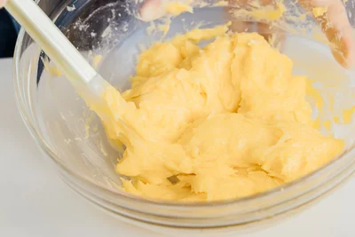 冷やしたあとのカスタードクリーム