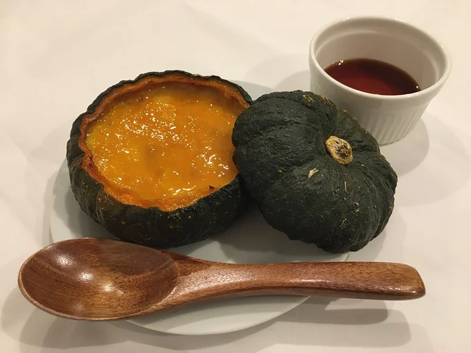 坊ちゃんかぼちゃのプリン▶︎カラメルを…（⇒次へ）