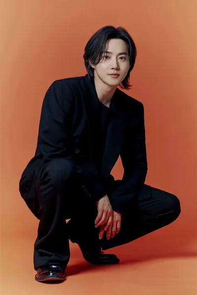 参加した音楽プロジェクト「Seasons of Love」での音源『初雪が降れば』が発売中