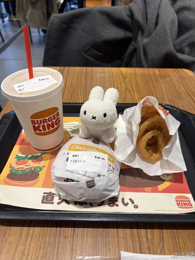 ぽうさんとのおでかけ▶色々なところに一緒に来てくれるぬいぐるみ（⇒次へ）