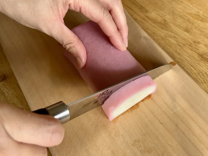 まずかまぼこを12mmの厚さに切ったら…