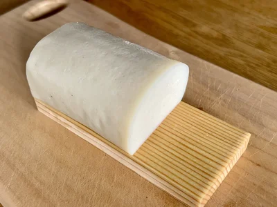 板につけたまま冷蔵庫で保存するのがおすすめ