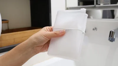 旅行中のバッグの中でもかさばらないコンパクトなサイズ　　