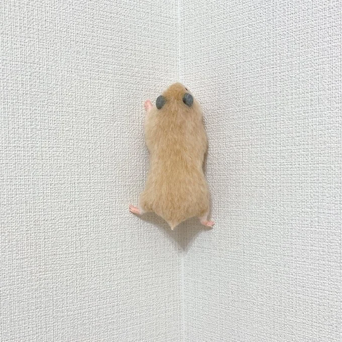 1体につき30〜40時間かかっているそうです。愛の勝利ですね！▶どの子を見ても（⇒次へ）