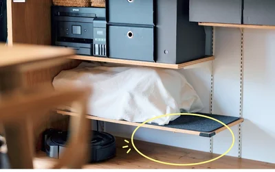 床掃除しやすいようになるべくものをじか置きしない