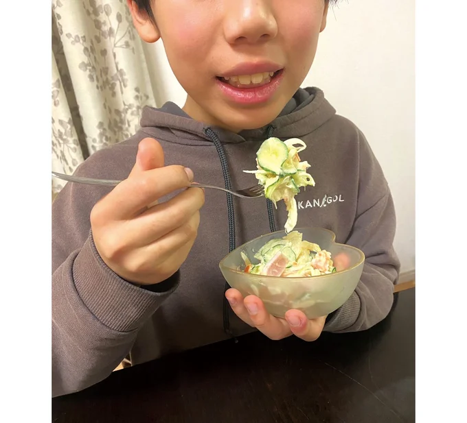 マヨネーズの酸味とうまみのバランスがよくクリーミーでなめらかな味に。子どもたちもおいしいと喜んでたくさん食べてくれました！
