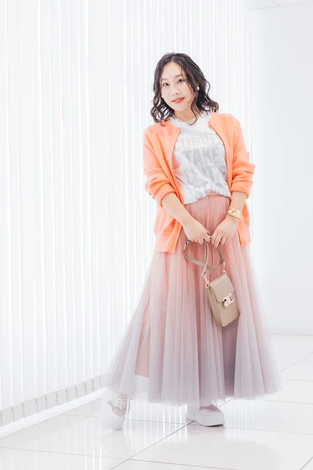 ふんわり華やぐフェミニンコーデに変身！