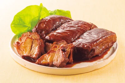 やわらかな豚肉と甘辛みそがクセになる味わい！