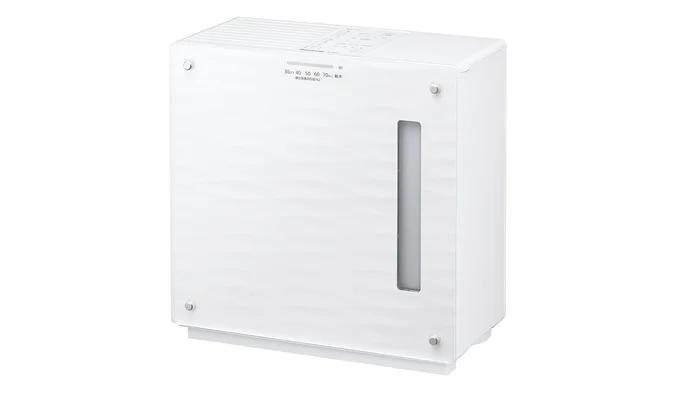 ヒーターレス気化式加湿機（中小容量タイプ）FE-KX05C ￥33,000（編集部調べ）／パナソニック