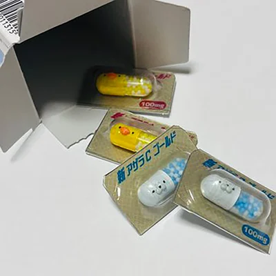 箱があるとよりリアルな新アザラC ゴールド▶そんなに見つめられると…（⇒次へ）