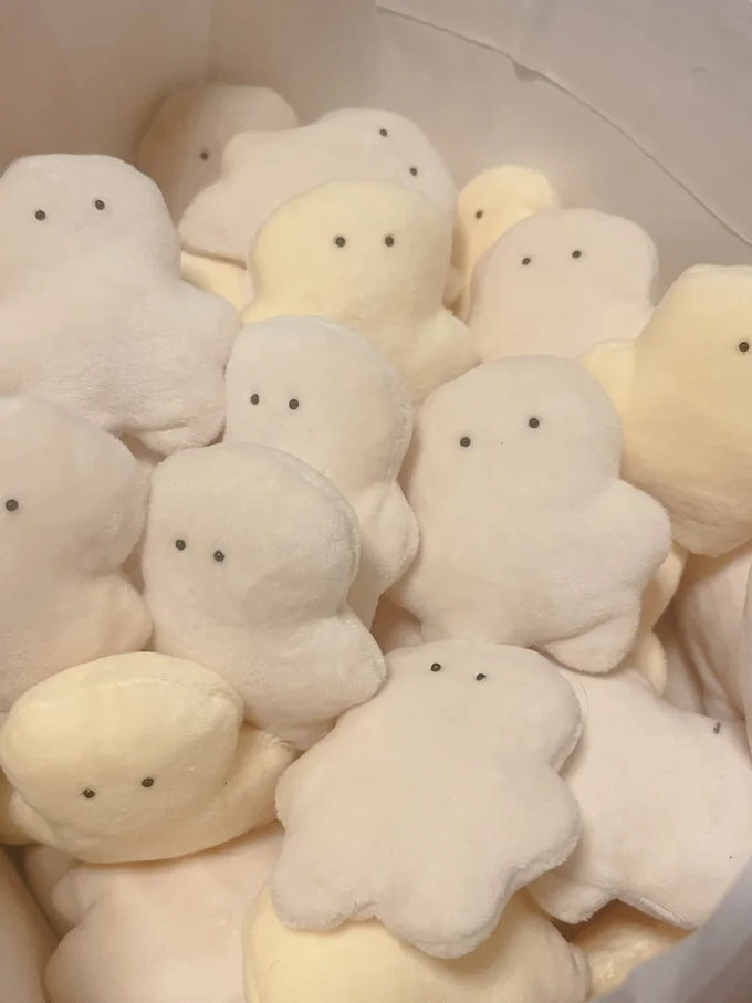 くちばしがないと人間みたい？▶ひよこがいっぱい♪（⇒次へ）